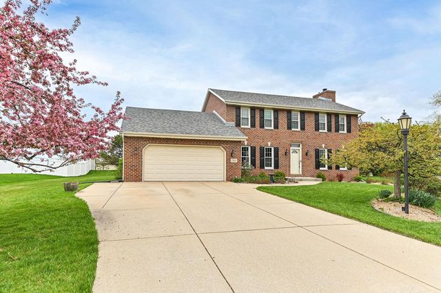 150 Fairfield COURT, Oak Creek, WI 53154