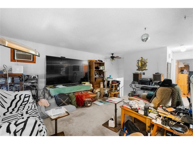 4606 La Cresta Dr, Colorado Springs, CO 80918