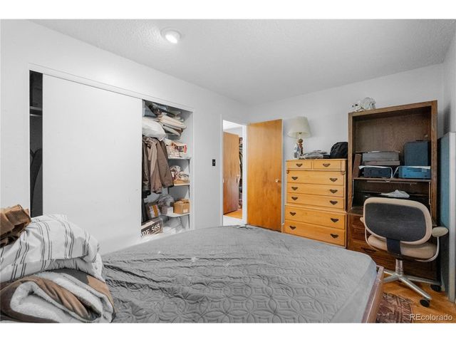 4606 La Cresta Dr, Colorado Springs, CO 80918