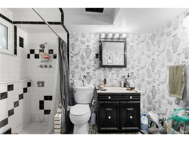 4606 La Cresta Dr, Colorado Springs, CO 80918