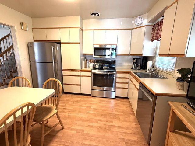3102 HATTON RD, Baltimore, MD 21208