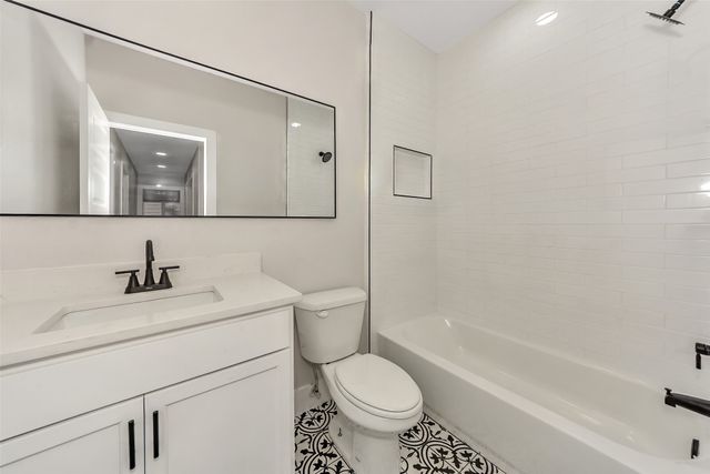 2549 Creekwood Lane, Fort Worth, TX 76123