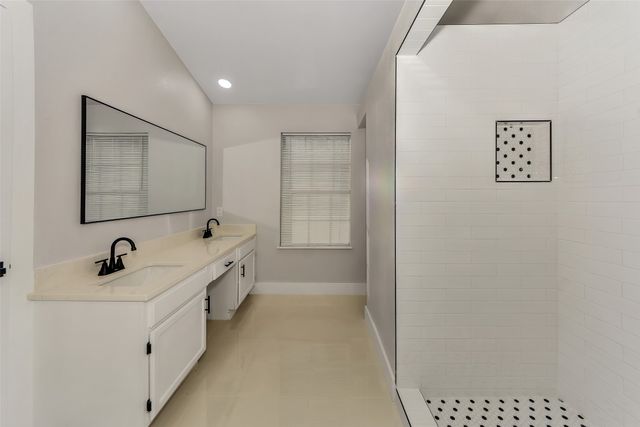 2549 Creekwood Lane, Fort Worth, TX 76123