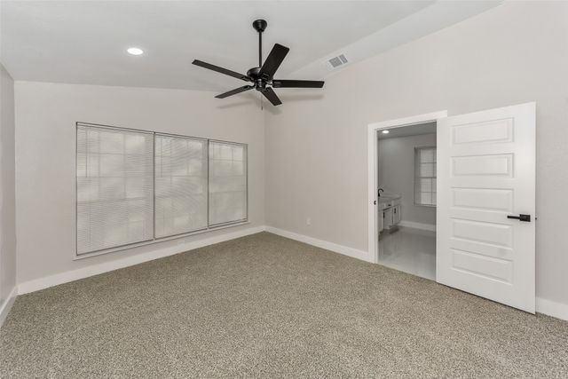 2549 Creekwood Lane, Fort Worth, TX 76123