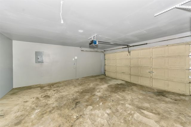 2549 Creekwood Lane, Fort Worth, TX 76123