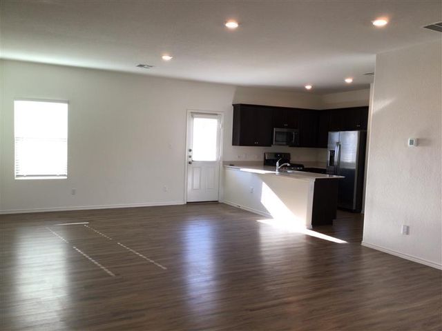 565 Big Rocky BND, Georgetown, TX 78626