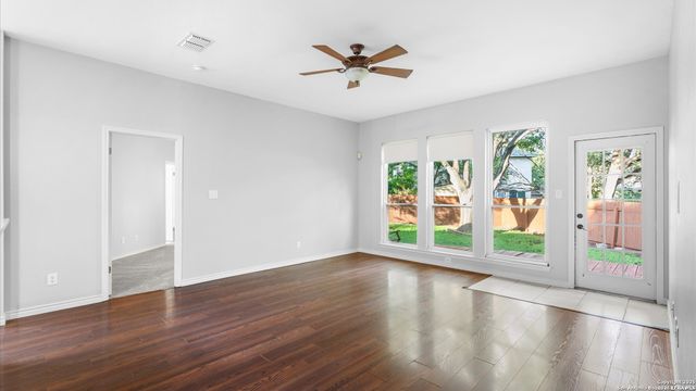 2812 Berry Patch, Schertz, TX 78154