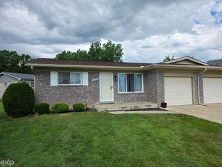 47459 Michele Court, Chesterfield Twp, MI 48047