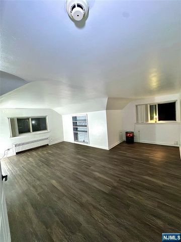 287 E 27th Street, Paterson, NJ 07514