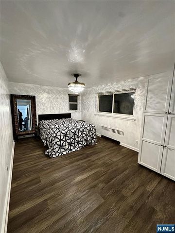 287 E 27th Street, Paterson, NJ 07514