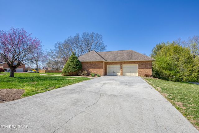 7809 Webster Drive, Knoxville, TN 37938