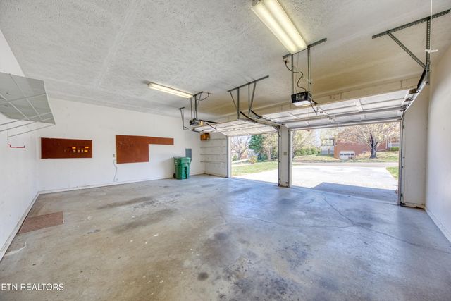 7809 Webster Drive, Knoxville, TN 37938