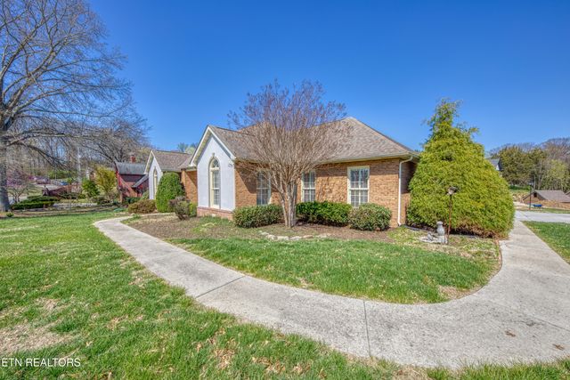 7809 Webster Drive, Knoxville, TN 37938