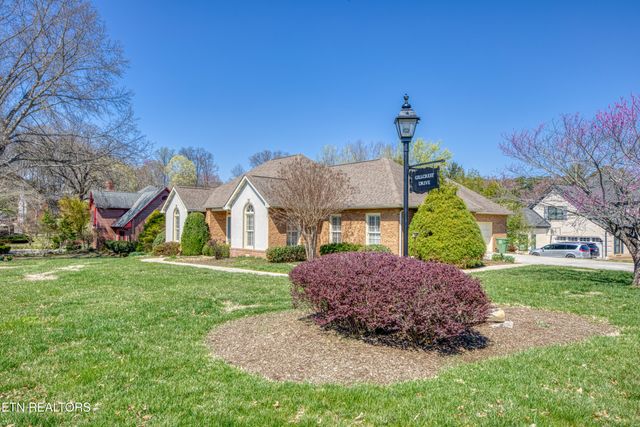 7809 Webster Drive, Knoxville, TN 37938