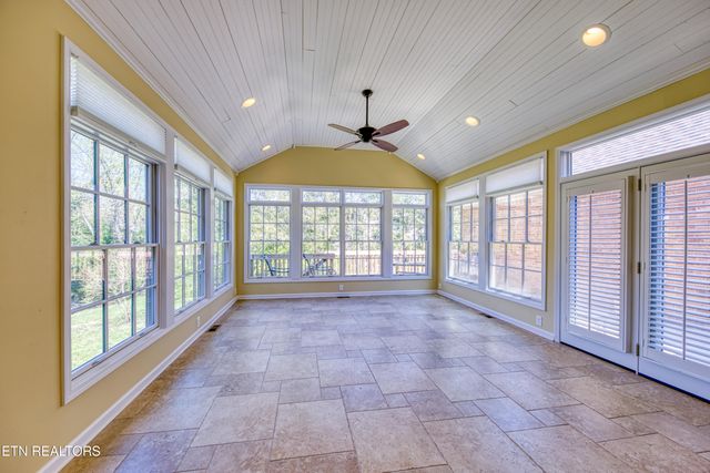 7809 Webster Drive, Knoxville, TN 37938