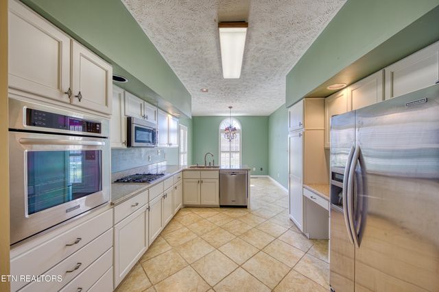 7809 Webster Drive, Knoxville, TN 37938