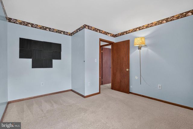 620 CEDAR RIDGE LANE, Mechanicsburg, PA 17055