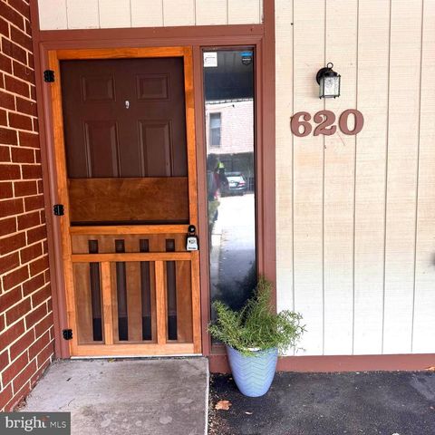 620 CEDAR RIDGE LANE, Mechanicsburg, PA 17055