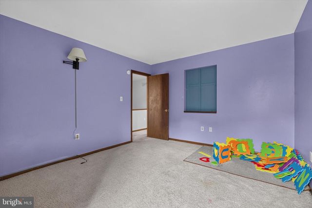 620 CEDAR RIDGE LANE, Mechanicsburg, PA 17055