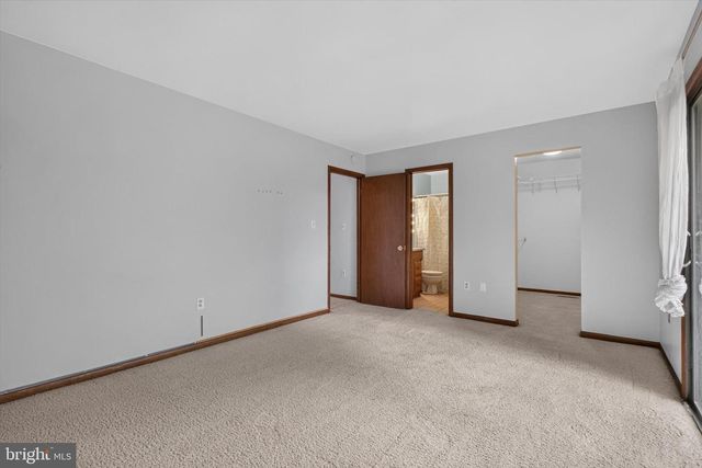 620 CEDAR RIDGE LANE, Mechanicsburg, PA 17055