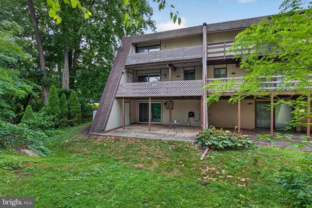 620 CEDAR RIDGE LANE, Mechanicsburg, PA 17055