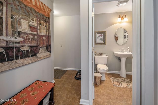 6655 Fuller Station Road, Guilderland, NY 12009