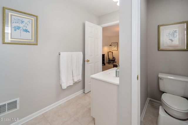 6655 Fuller Station Road, Guilderland, NY 12009