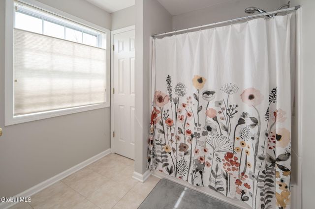 6655 Fuller Station Road, Guilderland, NY 12009