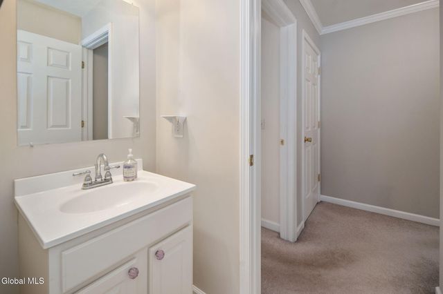 6655 Fuller Station Road, Guilderland, NY 12009