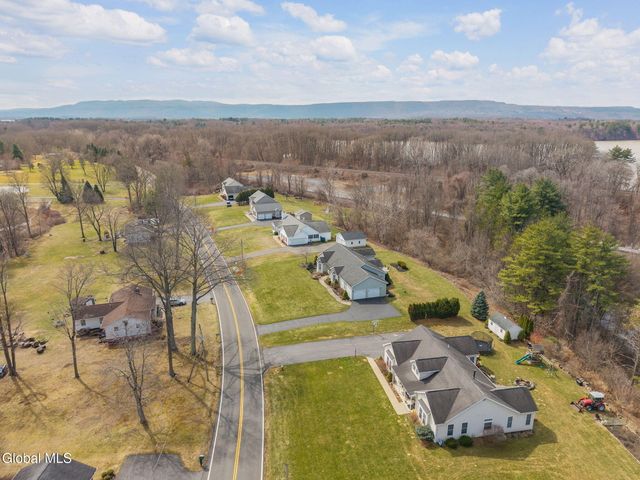 6655 Fuller Station Road, Guilderland, NY 12009