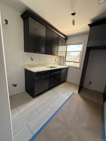 88-30 79th Avenue, Glendale, NY 11385