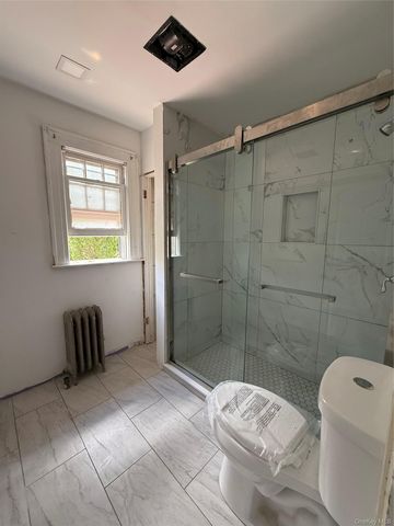 88-30 79th Avenue, Glendale, NY 11385