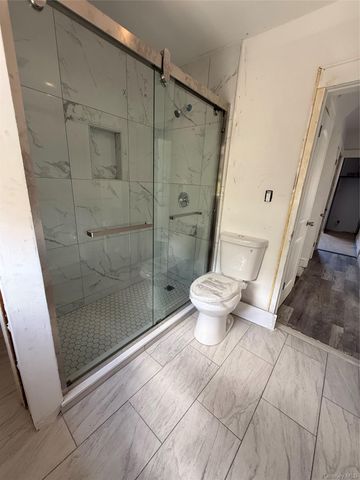 88-30 79th Avenue, Glendale, NY 11385