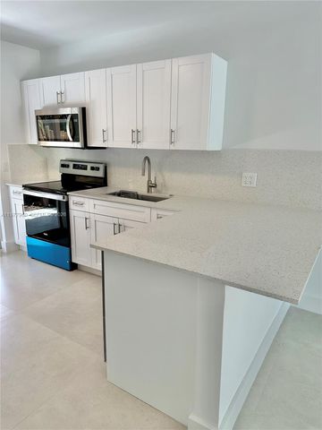 12125 NE 7th Ave, North Miami, FL 33161