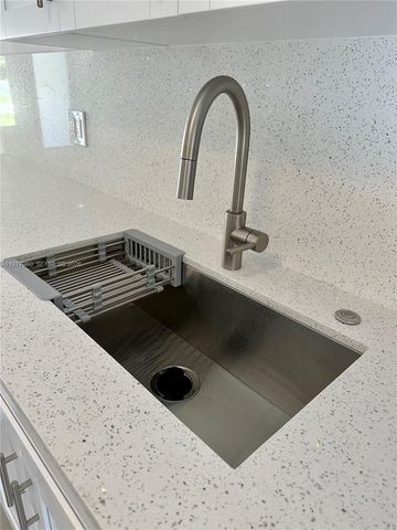 12125 NE 7th Ave, North Miami, FL 33161