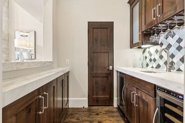 6635 Park Lane, Dallas, TX 75225