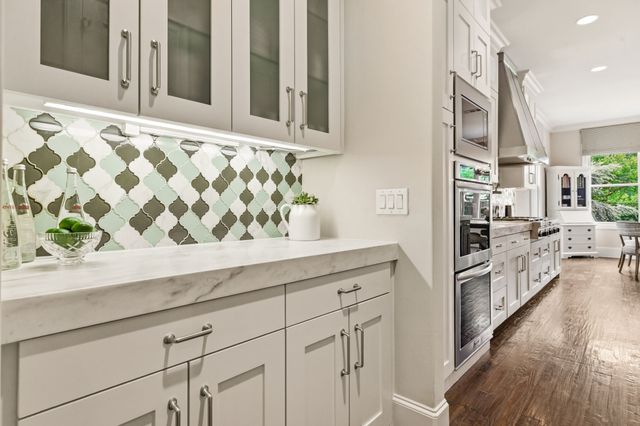 6635 Park Lane, Dallas, TX 75225