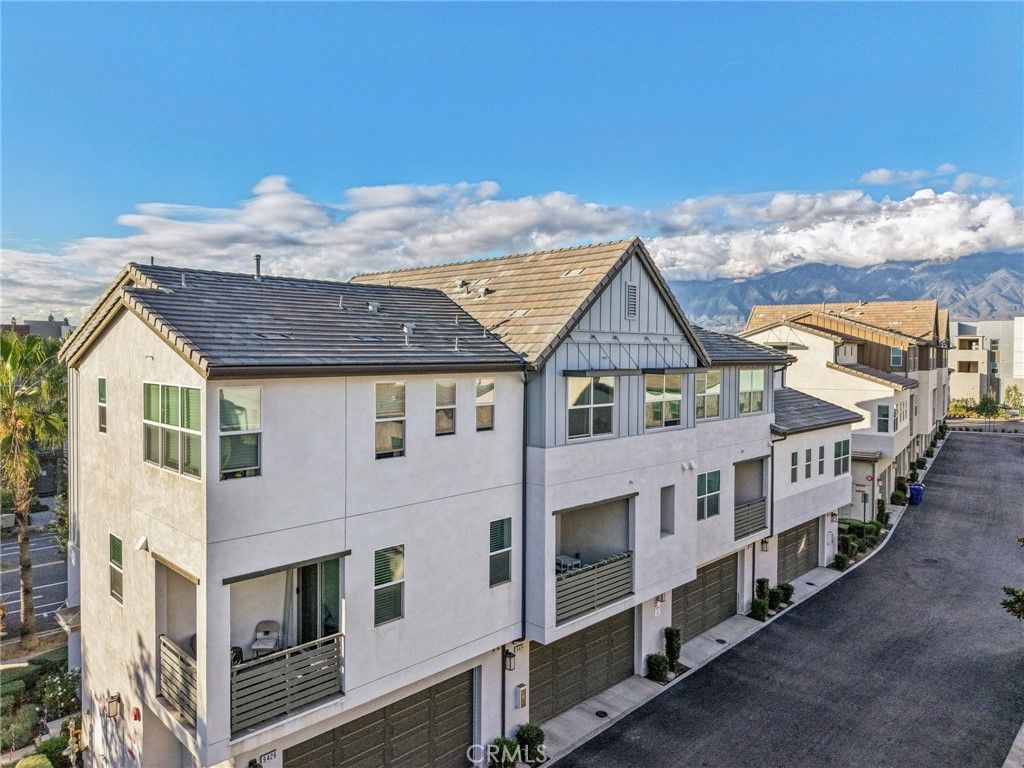 Image 56 of property listing at 9422 Shade, Rancho Cucamonga, CA 91730