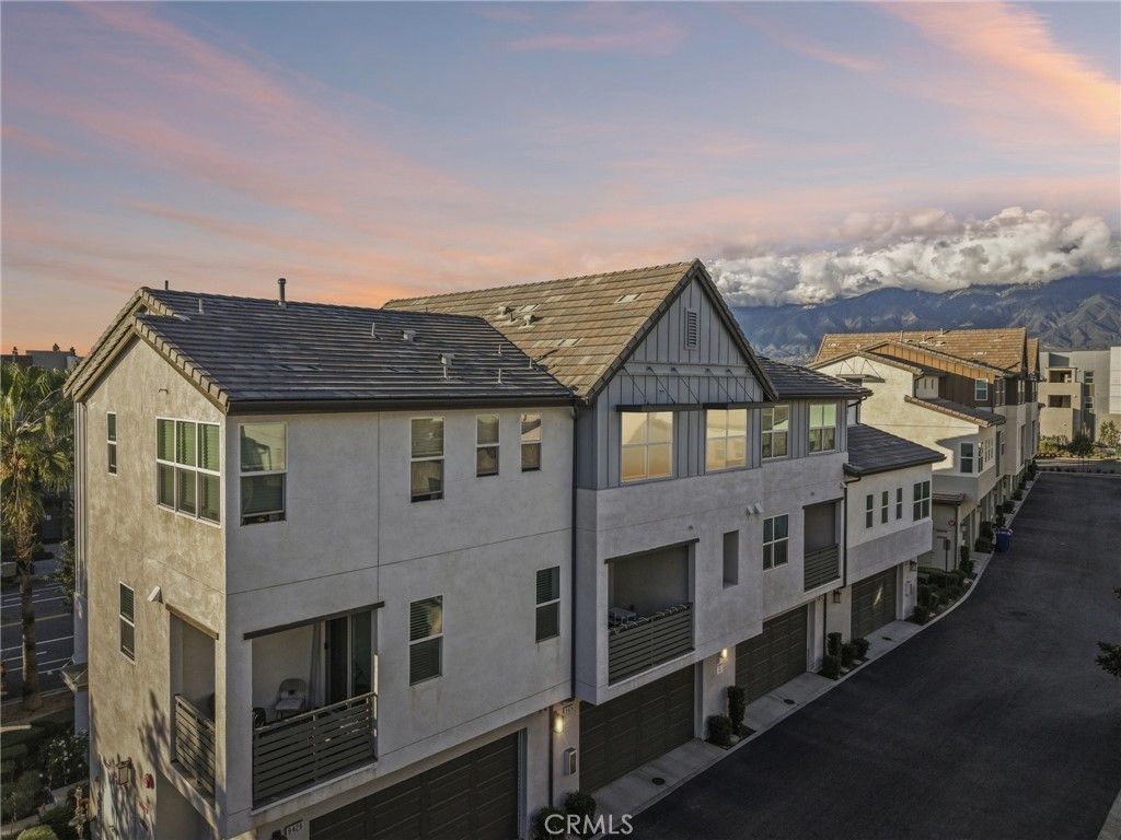 Image 58 of property listing at 9422 Shade, Rancho Cucamonga, CA 91730