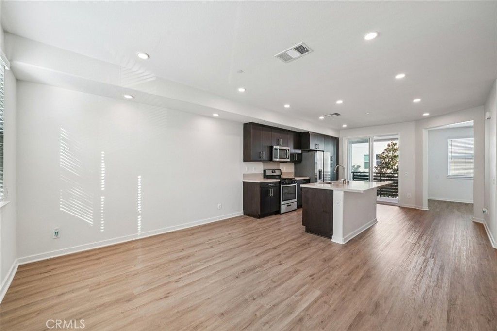 Image 6 of property listing at 9422 Shade, Rancho Cucamonga, CA 91730