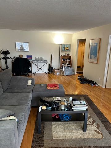 77 Pond Ave 407, Brookline, MA 02445