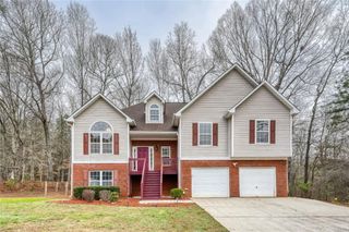 5709 Graceland Drive, Powder Springs, GA 30127