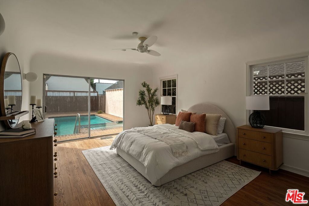 Image 19 of property listing at 151 N Poinsettia Place, Los Angeles, CA 90036