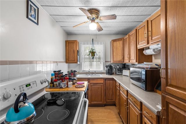 43 Virginia Avenue, Woonsocket, RI 02895