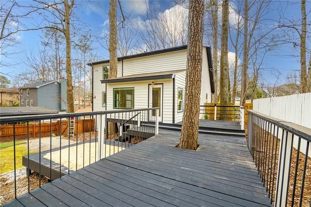 5060 Maryland NW Drive, Acworth, GA 30101