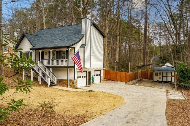 5060 Maryland NW Drive, Acworth, GA 30101