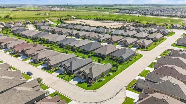 9629 Windwood Lane, Denton, TX 76207