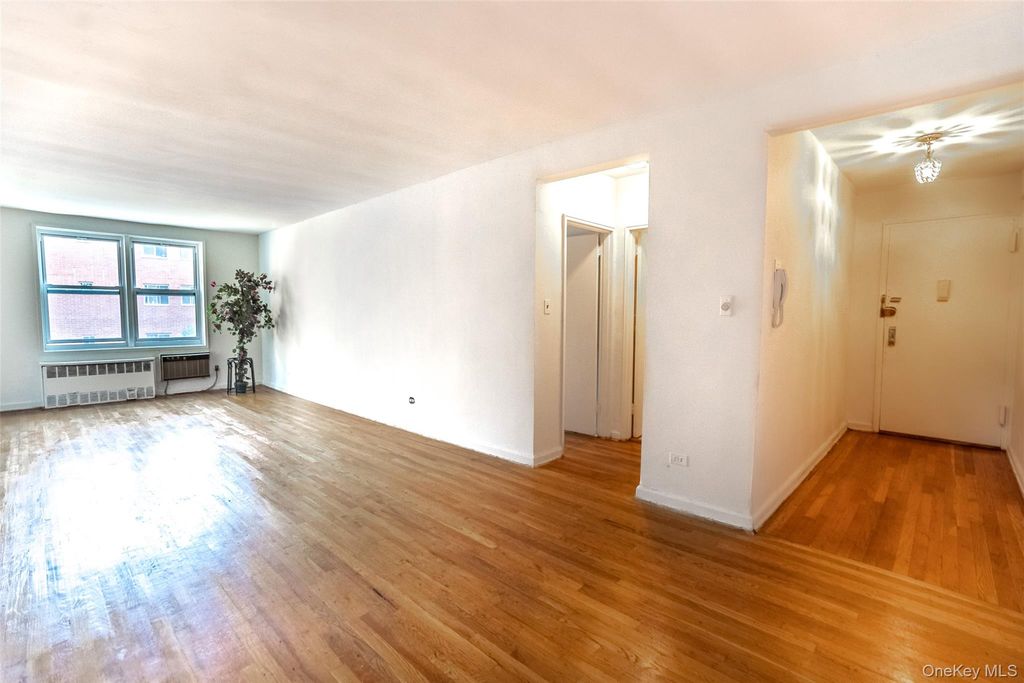 144-30 Sanford Avenue 2N, Flushing, NY 11355 — photo 5