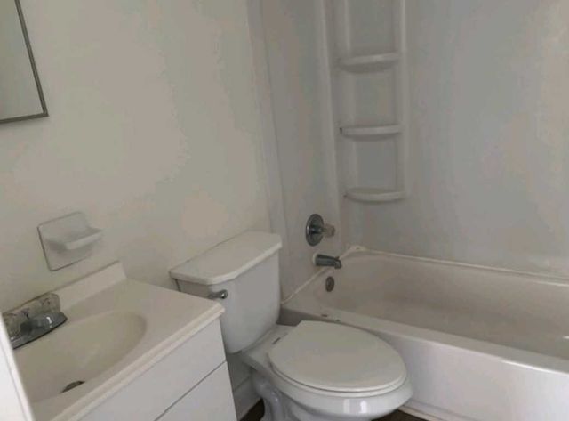 504 Cedarview Dr, Nashville, TN 37211