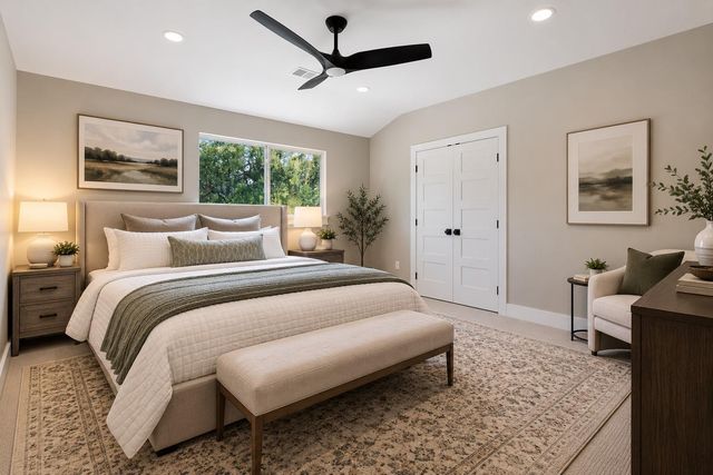 4 Mayleaf CV, The Hills, TX 78738